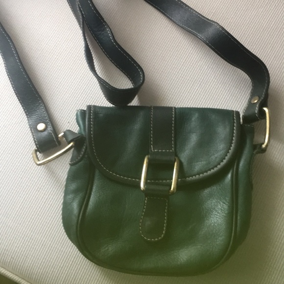 Charter Club Handbags - Charter Club Green Leather shoulder small purse Charter Club Handbags - Charter Club Green Leather shoulder small purse